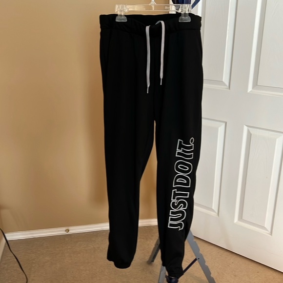 Nike track pants - Picture 1 of 5